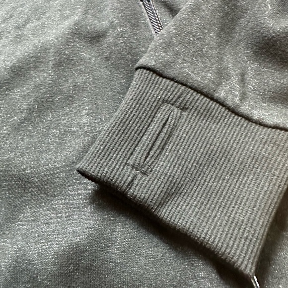 BENCH CrossFit Zip-Up Jacket - Picture 4 of 7